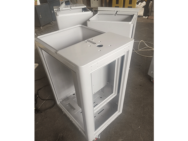 機柜、機箱